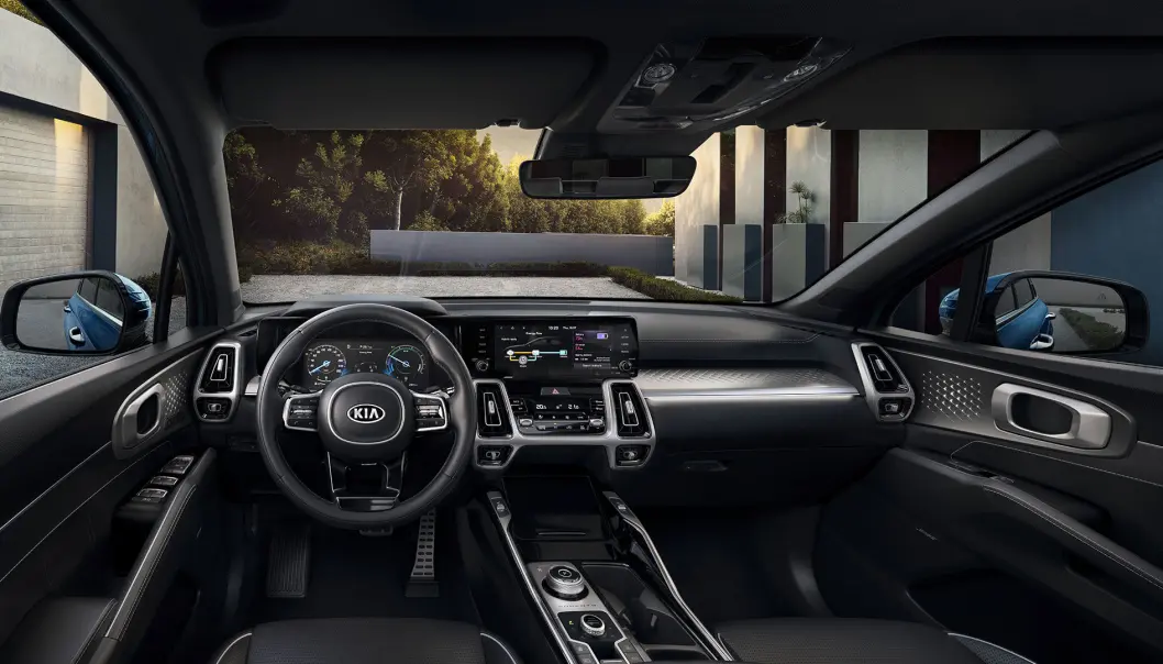 <strong>ELEGANT</strong>: Kia er flinke til å lage interiør med litt klassisk eleganse og høy kvalitetsfølelse. Som her, i nye Sorento. <strong>ELEGANT</strong>: Kia er flinke til å lage interiør med litt klassisk eleganse og høy kvalitetsfølelse. Som her, i nye Sorento.