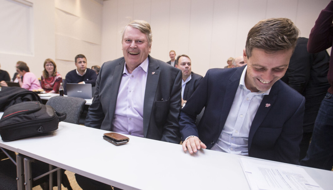PRO ET CONTRA: Hans Fredrik Grøvan, KrFs gruppeleder på Stortinget og samferdselsminister Knut Arild Hareide. PRO ET CONTRA: Hans Fredrik Grøvan, KrFs gruppeleder på Stortinget og samferdselsminister Knut Arild Hareide.