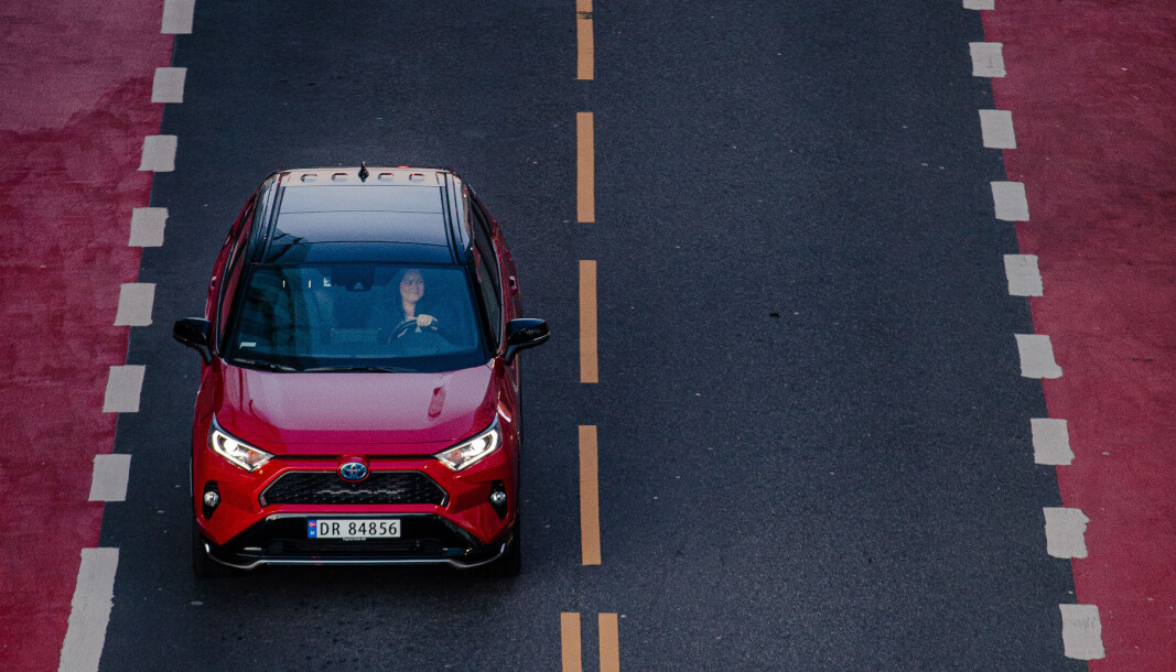 SUKSESS: Takket være den ladbare varianten av RAV4, kåret til Årets beste bilkjøp av Motor, gikk Toyota helt til topps på registreringsstatistikken i november. SUKSESS: Takket være den ladbare varianten av RAV4, kåret til Årets beste bilkjøp av Motor, gikk Toyota helt til topps på registreringsstatistikken i november.