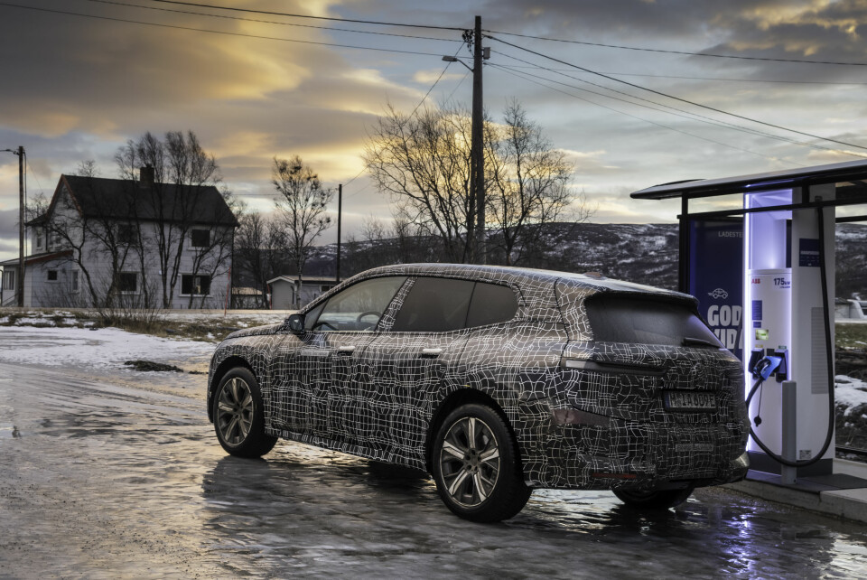 El-SUV-en BMW iX på testtur til Nordkapp.