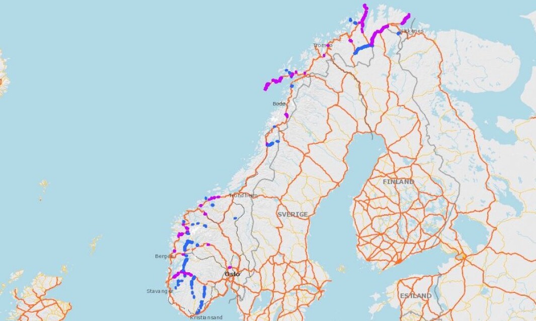 UTEN STRIPE: Lilla er europavei, blått er riksvei – uten gul midtstripe. UTEN STRIPE: Lilla er europavei, blått er riksvei – uten gul midtstripe.