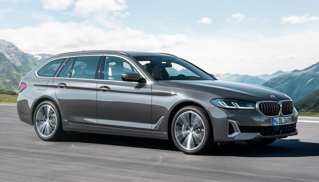 <span class=" font-weight-bold" data-lab-font_weight_desktop="font-weight-bold">AVANSERT: </span>Et av de mer kompliserte eksemplene på premium-modellnavn er denne: BMW 530e xDrive Touring eDrive MSport. <span class=" font-weight-bold" data-lab-font_weight_desktop="font-weight-bold">AVANSERT: </span>Et av de mer kompliserte eksemplene på premium-modellnavn er denne: BMW 530e xDrive Touring eDrive MSport.
