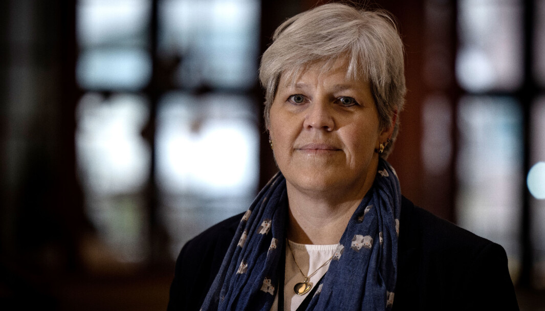 ADVARER: Vigdis Svennungsen, leder for NAF Advokat, opprettholder advarselen sin. ADVARER: Vigdis Svennungsen, leder for NAF Advokat, opprettholder advarselen sin.
