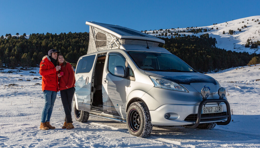 UTENFOR BOKSEN: Nissans tanker om campinglivets gleder med en dertil egnet elektrisk farkost er ganske originale. UTENFOR BOKSEN: Nissans tanker om campinglivets gleder med en dertil egnet elektrisk farkost er ganske originale.