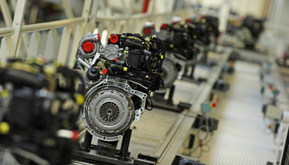 DIESELKØ: 1,6 liters HDi-motorer på rekke på Tremery-fabrikken utenfor Metz.