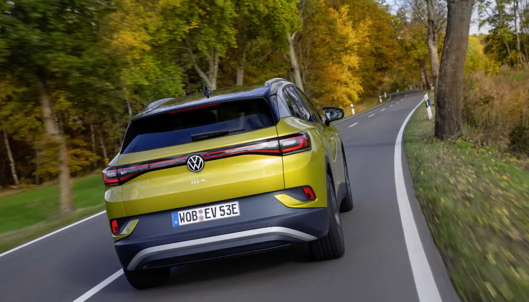 <span class=" font-weight-bold" data-lab-font_weight_desktop="font-weight-bold">GÅR UNNA:</span> Bestillingene av ID.4 har gått svært bra, i følge Volkswagen. Lanseringsmodellene er nå sluttprodusert fra fabrikken. <span class=" font-weight-bold" data-lab-font_weight_desktop="font-weight-bold">GÅR UNNA:</span> Bestillingene av ID.4 har gått svært bra, i følge Volkswagen. Lanseringsmodellene er nå sluttprodusert fra fabrikken.