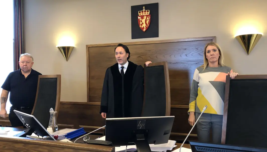 DØMT OG FRIKJENT: Tingrettsdommer Torbjørn Fjeldstad og hans to meddommere dømte bruktbilselgeren. Men i lagmannsretten ble han frikjent. DØMT OG FRIKJENT: Tingrettsdommer Torbjørn Fjeldstad og hans to meddommere dømte bruktbilselgeren. Men i lagmannsretten ble han frikjent.