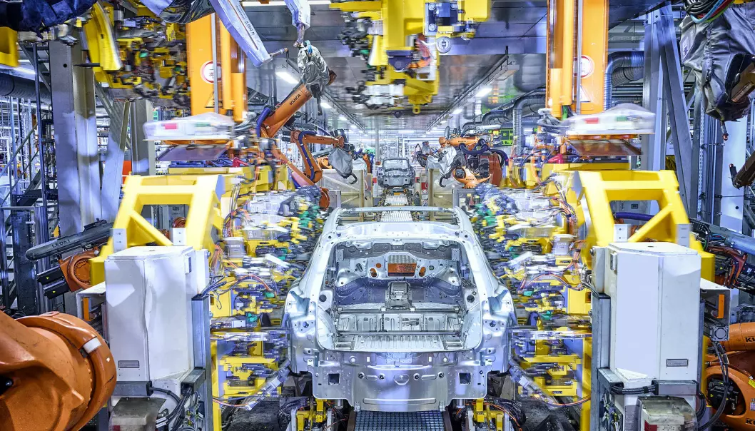 HØYTEKNOLOGISK: Fra produksjonslinja hvor Audi Q4 e-tron produseres på Volkswagen-konsernets gigantiske fabrikk i Zwickau.