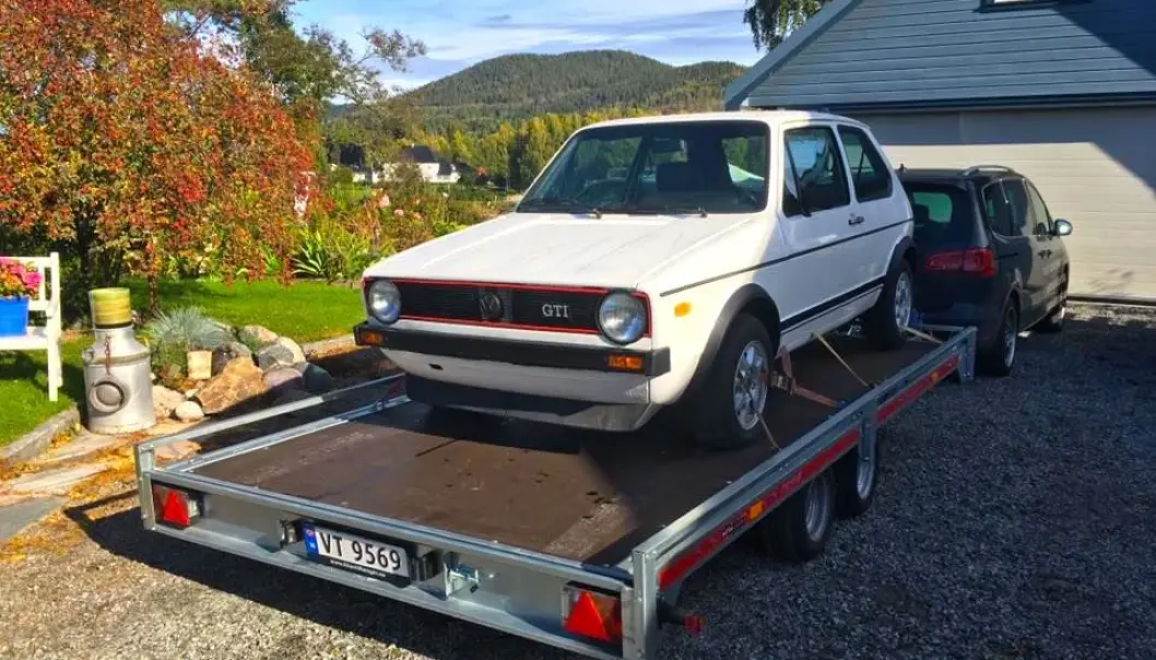 <span class="font-weight-bold" data-lab-font_weight_desktop="font-weight-bold">HENG PÅ:</span> Øyvind Kjeka har en klar plan for sin 1978-modell Golf GTi, som først går via et ... lasteplan. <span class="font-weight-bold" data-lab-font_weight_desktop="font-weight-bold">HENG PÅ:</span> Øyvind Kjeka har en klar plan for sin 1978-modell Golf GTi, som først går via et ... lasteplan.
