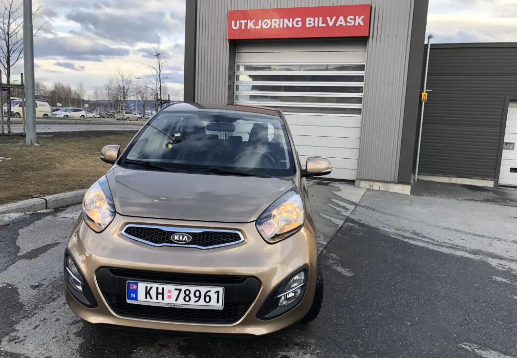 <span class=" font-weight-bold" data-lab-font_weight_desktop="font-weight-bold">REN BIL</span>: I hvert fall tilsynelatende ren bil etter vask med børster. <span class=" font-weight-bold" data-lab-font_weight_desktop="font-weight-bold">REN BIL</span>: I hvert fall tilsynelatende ren bil etter vask med børster.