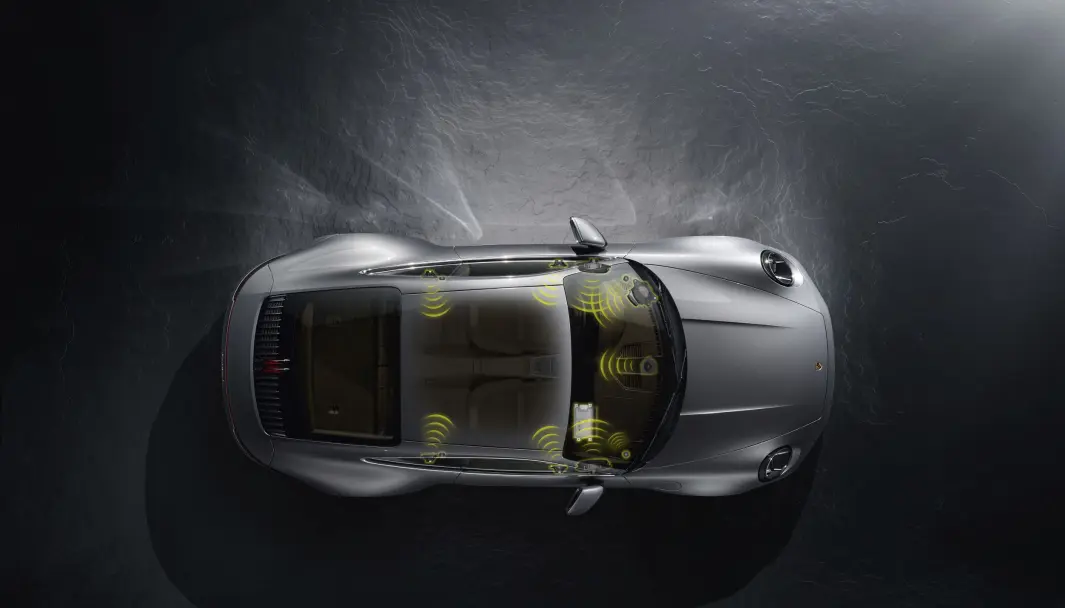 PREMIUM LYD: Porsche skryter av sin Bose-lyd, men en advokat mener det er like bra som standardanlegg. PREMIUM LYD: Porsche skryter av sin Bose-lyd, men en advokat mener det er like bra som standardanlegg.