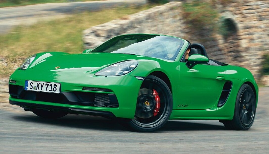 <span class="font-weight-bold" data-lab-font_weight_desktop="font-weight-bold">VERSTING: </span>Til tross for at Porsche ofte kommer godt ut i kvalitetsundersøkelser, viser det seg å være merket som oftest må repareres – og det koster! <span class="font-weight-bold" data-lab-font_weight_desktop="font-weight-bold">VERSTING: </span>Til tross for at Porsche ofte kommer godt ut i kvalitetsundersøkelser, viser det seg å være merket som oftest må repareres – og det koster!