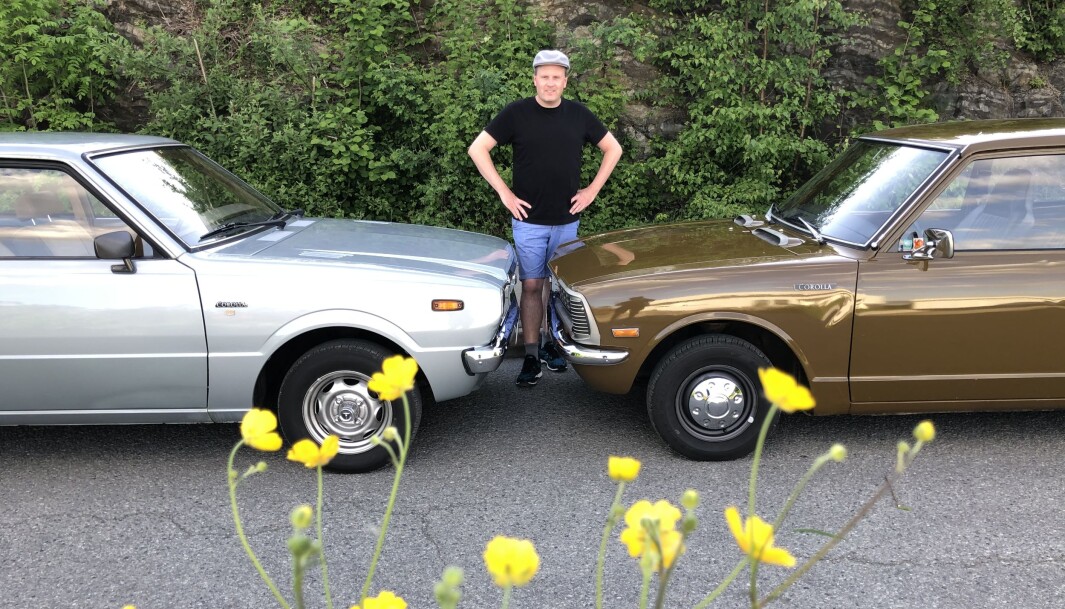 <span class="font-weight-bold" data-lab-font_weight_desktop="font-weight-bold">TO MÅ MAN VÆRE:</span> Ivar Andersen vokste opp med den ene Toyota Corollaen etter den andre og kan ikke annet enn innrømme at de har satt dype spor i sjelen. <span class="font-weight-bold" data-lab-font_weight_desktop="font-weight-bold">TO MÅ MAN VÆRE:</span> Ivar Andersen vokste opp med den ene Toyota Corollaen etter den andre og kan ikke annet enn innrømme at de har satt dype spor i sjelen.
