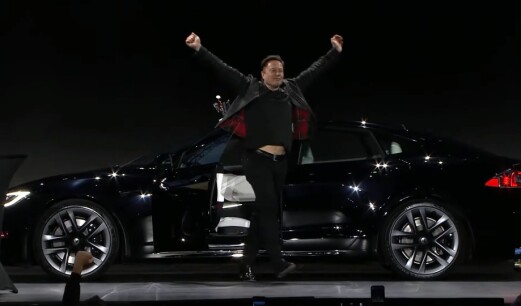 Musk: – Derfor er det viktig å lage verdens raskeste bil