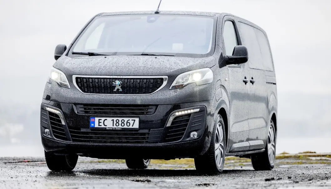 KORTREIST: Peugeot e-Traveller er praktisk og komfortabel, men rekkevidden er for dårlig. KORTREIST: Peugeot e-Traveller er praktisk og komfortabel, men rekkevidden er for dårlig.