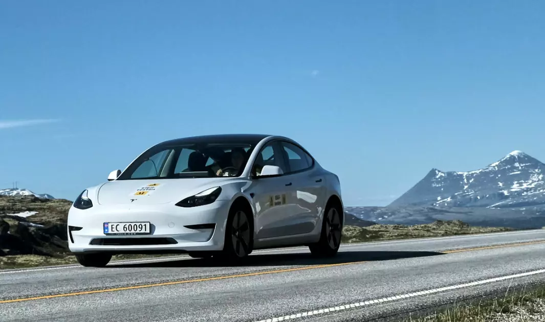 NORGESMESTER 2021: Ingen bil kan måle seg med Tesla Model 3 i popularitet hos norske nybilkjøpere.