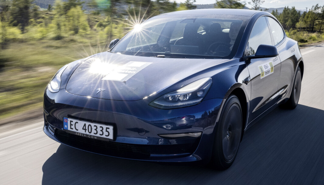 POPULÆR: Rundt 7000 Tesla Model 3 har fått EC-skilt. Nå er det snart tomt. POPULÆR: Rundt 7000 Tesla Model 3 har fått EC-skilt. Nå er det snart tomt.
