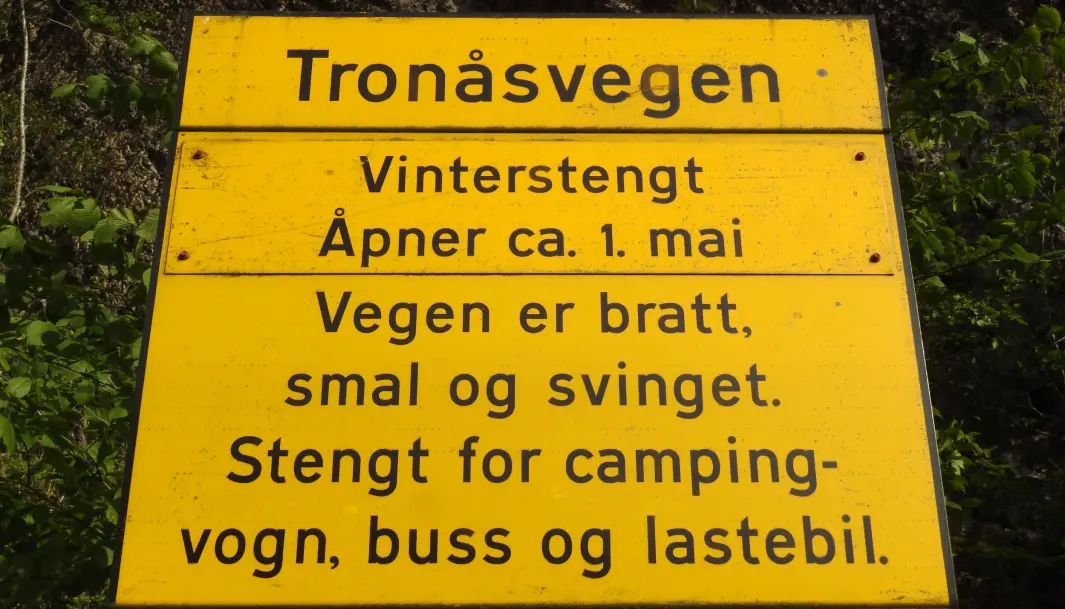 <span class="font-weight-bold" data-lab-font_weight_desktop="font-weight-bold">STREVSOM NEDFART:</span> Den dårlige nyheten for deg som skal ned veien over Tronåsen med åtte krappe slynger mot Sira: Det er bratt. Den gode: Det er enveiskjørt. <span class="font-weight-bold" data-lab-font_weight_desktop="font-weight-bold">STREVSOM NEDFART:</span> Den dårlige nyheten for deg som skal ned veien over Tronåsen med åtte krappe slynger mot Sira: Det er bratt. Den gode: Det er enveiskjørt.