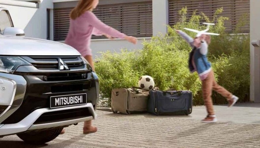«VILLEDENDE OG URIKTIG»: Reklamemateriell for Outlanderen ble lagt frem i tingretten. «VILLEDENDE OG URIKTIG»: Reklamemateriell for Outlanderen ble lagt frem i tingretten.