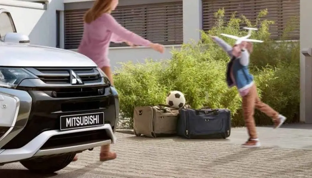 «VILLEDENDE OG URIKTIG»: Reklamemateriell for Outlanderen ble lagt frem i tingretten. «VILLEDENDE OG URIKTIG»: Reklamemateriell for Outlanderen ble lagt frem i tingretten.