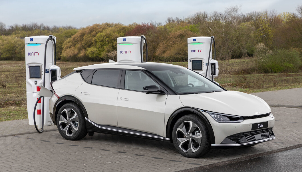 SPENNING: Kia EV6 kommer med bra rekkevidde og trolig klasseledende ladeegenskaper. SPENNING: Kia EV6 kommer med bra rekkevidde og trolig klasseledende ladeegenskaper.