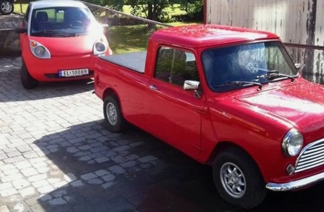 <span class="font-weight-bold" data-lab-font_weight_desktop="font-weight-bold">STRØMMETJENESTE: </span>Caspar Hille hentet batteripakke fra den norske elbilen Think City da han konverterte Minien fra bensin til strøm. <span class="font-weight-bold" data-lab-font_weight_desktop="font-weight-bold">STRØMMETJENESTE: </span>Caspar Hille hentet batteripakke fra den norske elbilen Think City da han konverterte Minien fra bensin til strøm.