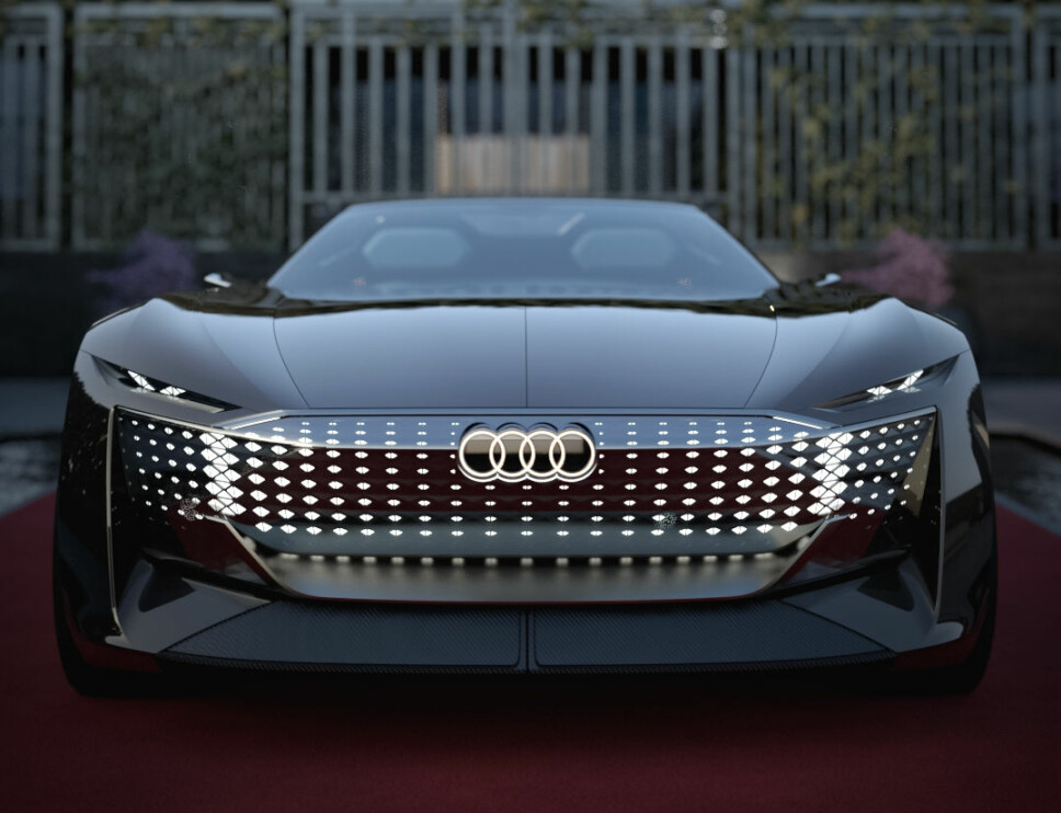 EUROGLIS: Og det er langt fra bare fronten som er spektakulær på Audis nyeste konseptbil, skysphere concept.