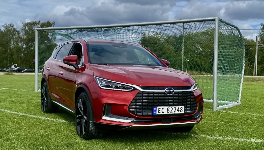 MÅLET ER NÅDD: Endelig er kinesiske BYD Tang klar for Norge. MÅLET ER NÅDD: Endelig er kinesiske BYD Tang klar for Norge.