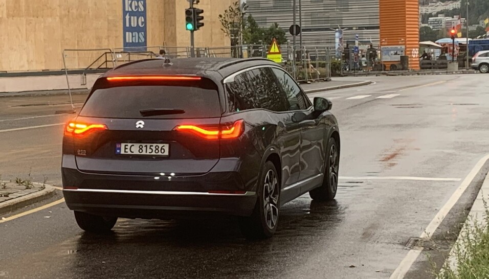 NYANKOMMET: Et ferskt eksemplar av premium-SUV-en Nio ES8 i Oslo.