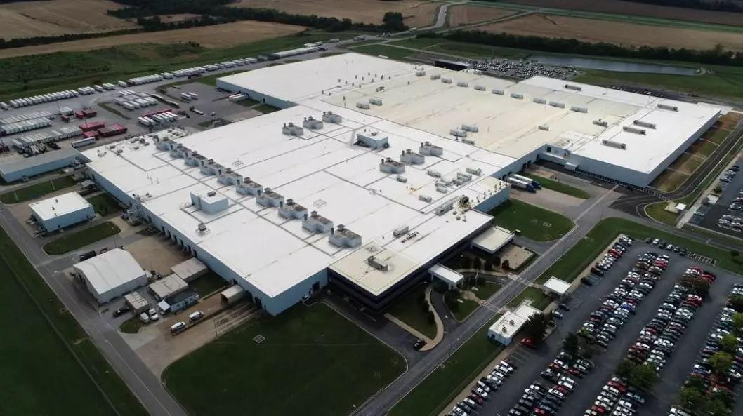 INVESTERER I USA: Bildet viser en av Toyotas eksisterende fabrikker i USA.
