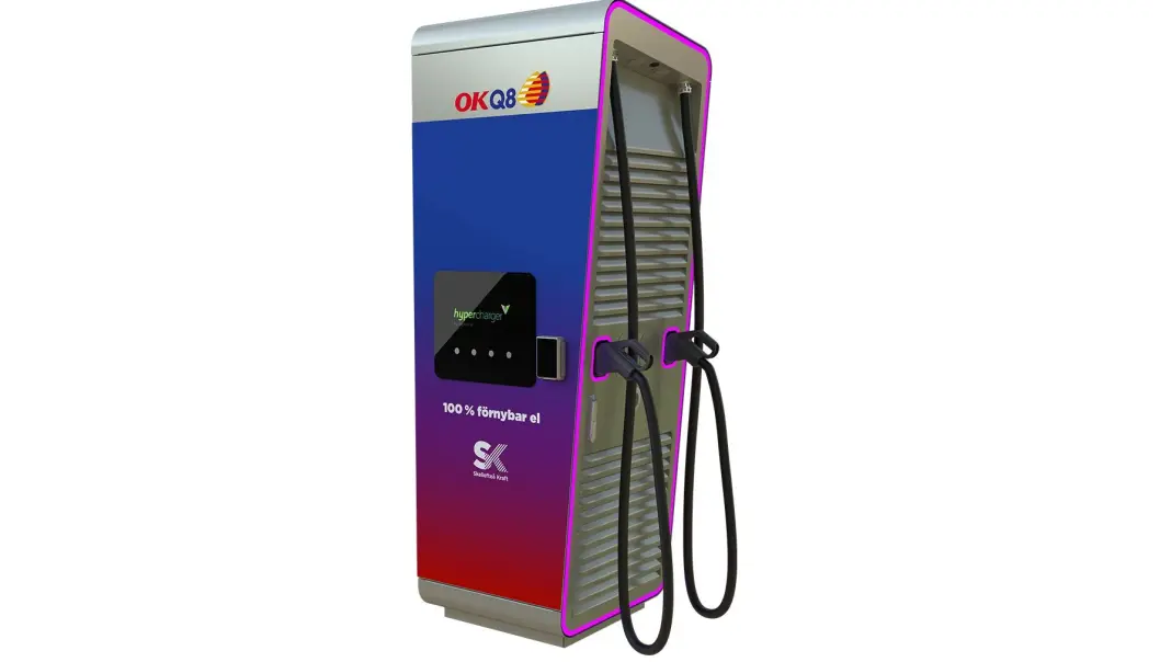 HURTIGLADER: Den nye hyperchargeren til OKQ8-kjeden får kortbetaling. HURTIGLADER: Den nye hyperchargeren til OKQ8-kjeden får kortbetaling.