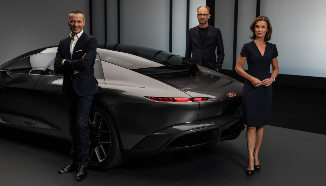 <span class="font-weight-bold" data-lab-font_weight_desktop="font-weight-bold">AUDI-TRIO:</span> Merkevaresjef Henrik Wenders (t.v.), designsjef Marc Lichte og styremedlem med ansvar for salg og merkevare Hildegard Wortman. <span class="font-weight-bold" data-lab-font_weight_desktop="font-weight-bold">AUDI-TRIO:</span> Merkevaresjef Henrik Wenders (t.v.), designsjef Marc Lichte og styremedlem med ansvar for salg og merkevare Hildegard Wortman.