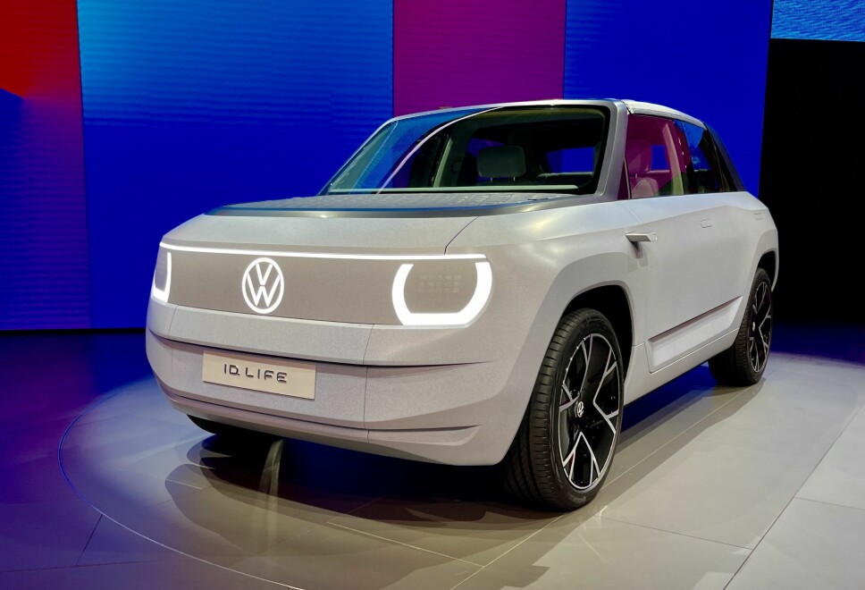 BYBILEN: VW viste frem ID.Life, men fortsatt i en veldig tidlig konseptversjon. Bilen skal komme i 2025.