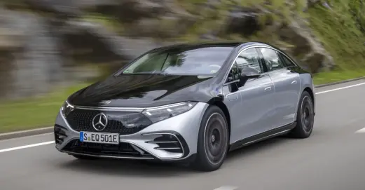 EQS 580 4MATIC (Stromverbrauch kombiniert (NEFZ): 19,6-17,6 kWh/100 km; CO2-Emissionen: 0 g/km); Exterieur: Edition 1, high tech silber/obsidianschwarz; Interieur: Leder nappa grau;Stromverbrauch kombiniert (NEFZ): 19,6-17,6 kWh/100 km; CO2-Emissionen: 0 g/km*EQS 580 4MATIC (combined electrical consumption (NEDC): 19.6-17.6 kWh/100 km; CO2 emissions: 0 g/km); exterior: Edition 1, high tech silver/obsidian black; interior: leather nappa grey;Combined electrical consumption (NEDC): 19.6-17.6 kWh/100 km; CO2 emissions: 0 g/km* EQS 580 4MATIC (Stromverbrauch kombiniert (NEFZ): 19,6-17,6 kWh/100 km; CO2-Emissionen: 0 g/km); Exterieur: Edition 1, high tech silber/obsidianschwarz; Interieur: Leder nappa grau;Stromverbrauch kombiniert (NEFZ): 19,6-17,6 kWh/100 km; CO2-Emissionen: 0 g/km*EQS 580 4MATIC (combined electrical consumption (NEDC): 19.6-17.6 kWh/100 km; CO2 emissions: 0 g/km); exterior: Edition 1, high tech silver/obsidian black; interior: leather nappa grey;Combined electrical consumption (NEDC): 19.6-17.6 kWh/100 km; CO2 emissions: 0 g/km*