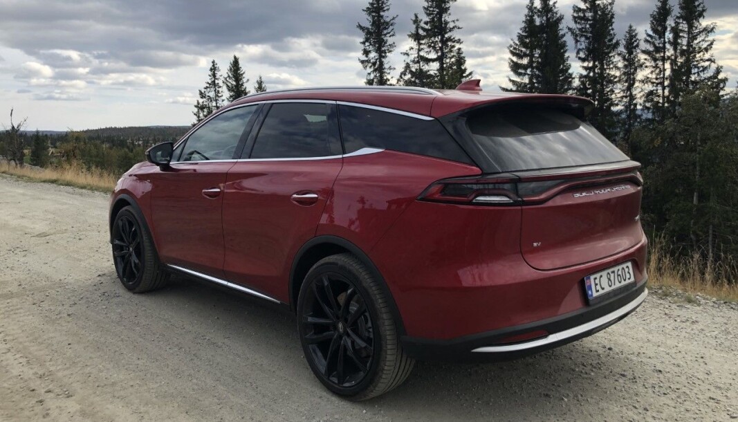 <span class=" font-weight-bold" data-lab-font_weight_desktop="font-weight-bold">ELEGANT: </span>Tyskeren Wolfgang Egger har designet bilen, og de europeiske linjene går igjen over alt. <span class=" font-weight-bold" data-lab-font_weight_desktop="font-weight-bold">ELEGANT: </span>Tyskeren Wolfgang Egger har designet bilen, og de europeiske linjene går igjen over alt.