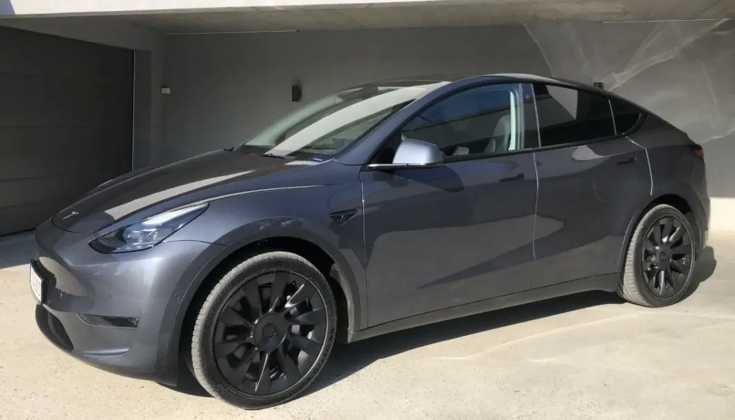 IMPONERER: Tesla Model Y har det meste vi nordmenn etterlyser. IMPONERER: Tesla Model Y har det meste vi nordmenn etterlyser.