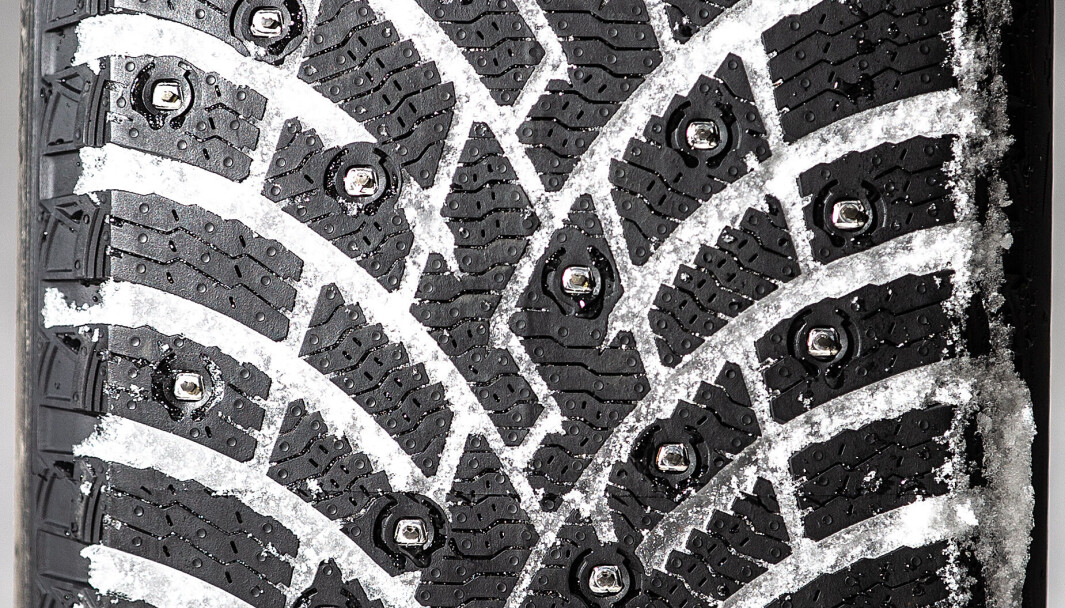 KJØREGLEDE: Pirelli Ice Zero 2. KJØREGLEDE: Pirelli Ice Zero 2.
