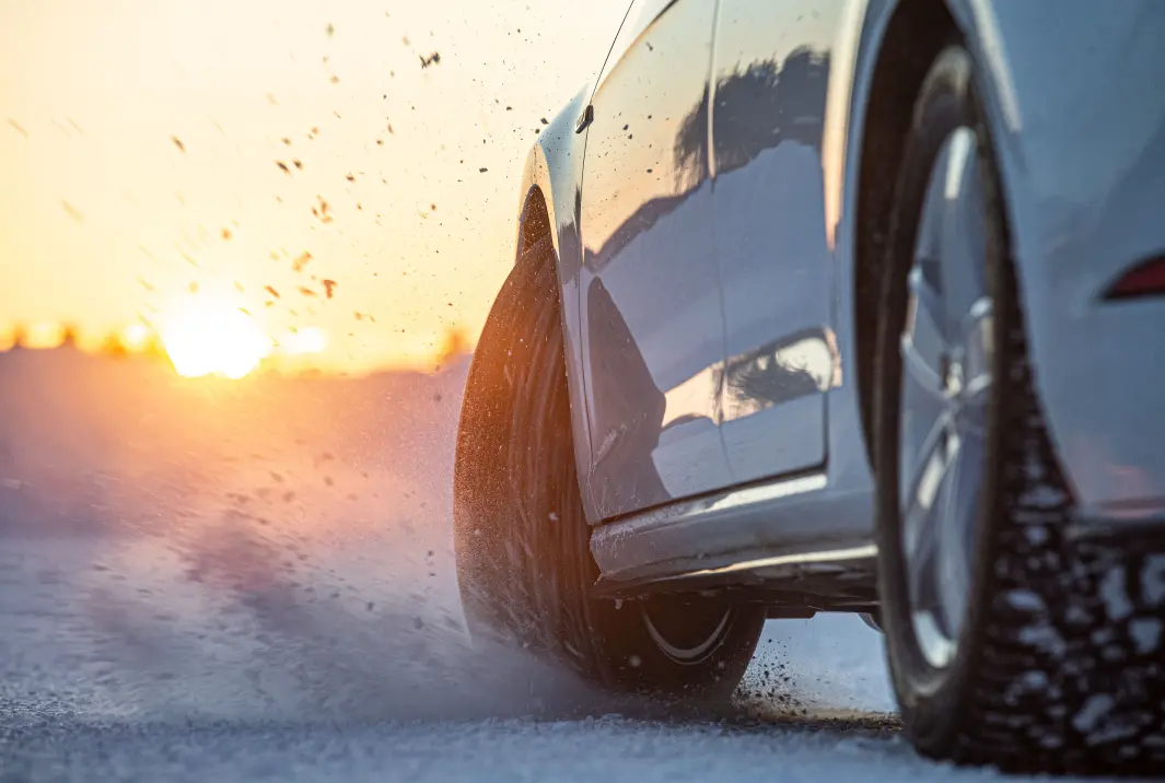 <span class="font-weight-bold" data-lab-font_weight_desktop="font-weight-bold">KLAR TIL TUSEN: </span>Michelin-dekket X-Ice North 4 har 250 pigger, totalt 1000 på de fire dekkene tilsammen. <span class="font-weight-bold" data-lab-font_weight_desktop="font-weight-bold">KLAR TIL TUSEN: </span>Michelin-dekket X-Ice North 4 har 250 pigger, totalt 1000 på de fire dekkene tilsammen.
