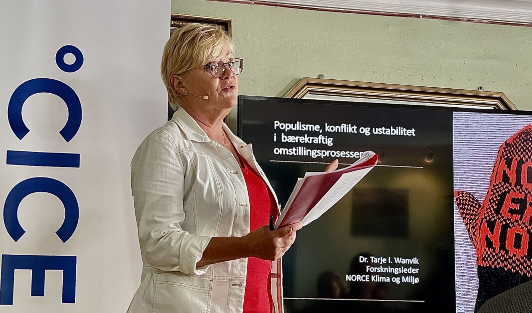 KLAR TALE: Tidligere SV-leder Kristin Halvorsen mener Senterpartiet må gå med på økning i drivstoffavgiften om regjeringssonderingene skal føre fram. KLAR TALE: Tidligere SV-leder Kristin Halvorsen mener Senterpartiet må gå med på økning i drivstoffavgiften om regjeringssonderingene skal føre fram.