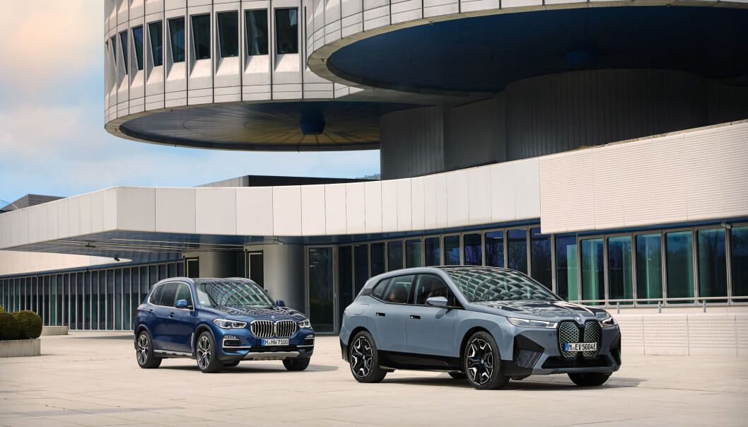 NY GRILLKONGE: BMW iX er en naturlig elektrisk arvtaker til velkjente BMW X5. NY GRILLKONGE: BMW iX er en naturlig elektrisk arvtaker til velkjente BMW X5.