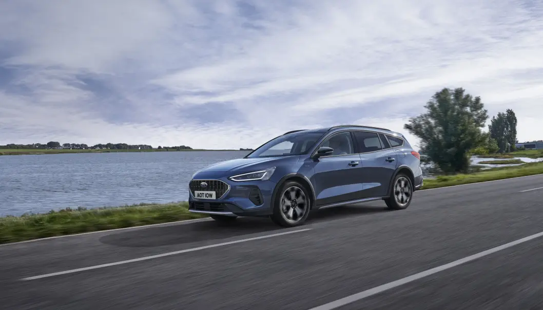OPPGRADERT: Ford Focus – her i versjonen Active X, som er den beste etter Motors mening – er blitt mer moderne. OPPGRADERT: Ford Focus – her i versjonen Active X, som er den beste etter Motors mening – er blitt mer moderne.