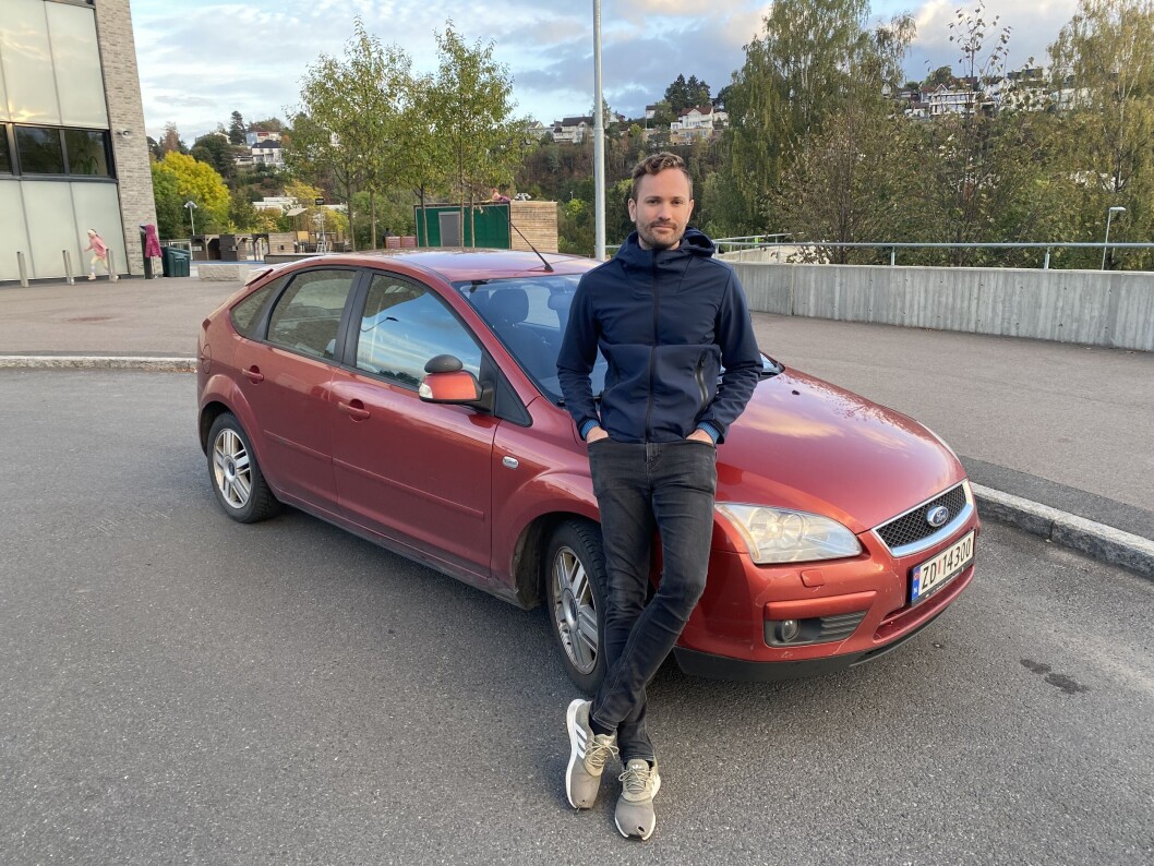 BLE KOMPENSERT: Helge Moe Fredriksen ga ikke opp og fikk til slutt 2000 kroner. Han tilskriver utholdenheten en rettferdighetssans han har arvet fra sin mormor. BLE KOMPENSERT: Helge Moe Fredriksen ga ikke opp og fikk til slutt 2000 kroner. Han tilskriver utholdenheten en rettferdighetssans han har arvet fra sin mormor.