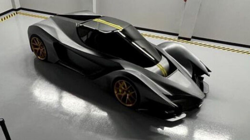 <span class="font-weight-bold" data-lab-font_weight_desktop="font-weight-bold">INGREDIENSENE: </span>SP Automotive sier 78 prosent av materialene er 3D-printet titan og magnesium, i tillegg til karbonfiber og Kevlar (en type aramidfiber som blant brukes i hjelmer). <span class="font-weight-bold" data-lab-font_weight_desktop="font-weight-bold">INGREDIENSENE: </span>SP Automotive sier 78 prosent av materialene er 3D-printet titan og magnesium, i tillegg til karbonfiber og Kevlar (en type aramidfiber som blant brukes i hjelmer).