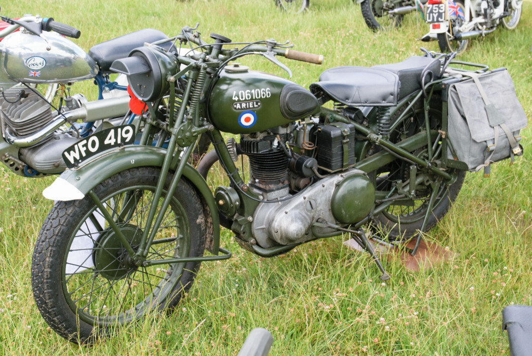 KLENODIUM: Hva gjør man hvis man vil registrere en gammel motorsykkel med uviss opprinnelse? Bildet viser en Ariel 350 fra 1948. KLENODIUM: Hva gjør man hvis man vil registrere en gammel motorsykkel med uviss opprinnelse? Bildet viser en Ariel 350 fra 1948.