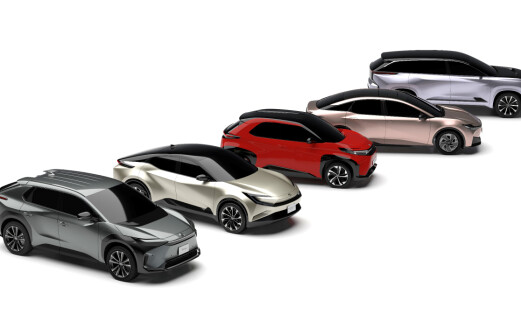 Se bildene av alle elbilene som Toyota skal lansere
