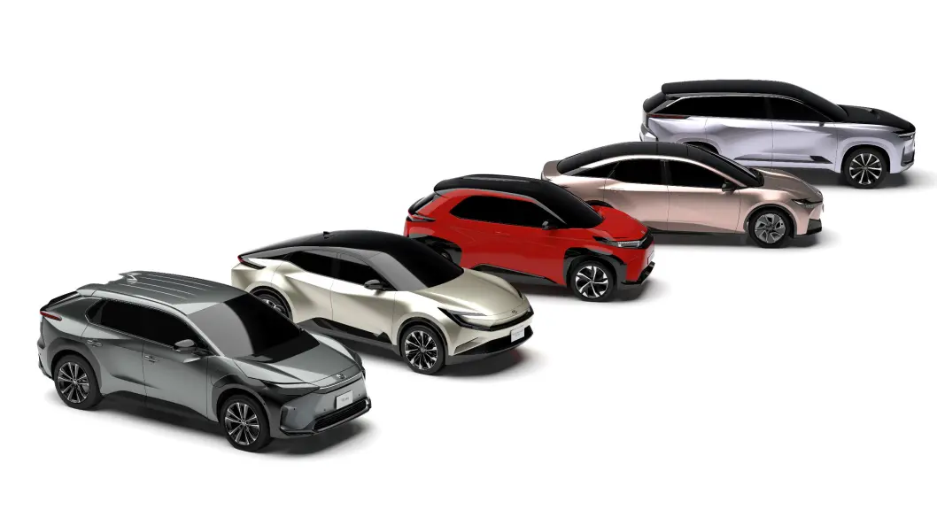 DE FEM FØRSTE: Dette er de fem første elbil-modellene Toyota vil lansere, flere av dem kan komme i løpet av 2022. DE FEM FØRSTE: Dette er de fem første elbil-modellene Toyota vil lansere, flere av dem kan komme i løpet av 2022.