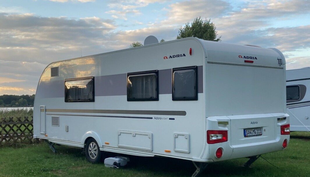 AVLØPSPROBLEMER: Det var på en campingvogn av merket Adria Adora det var problemer med avløpsvannet. AVLØPSPROBLEMER: Det var på en campingvogn av merket Adria Adora det var problemer med avløpsvannet.