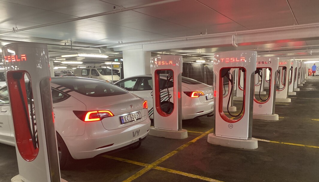 NORGES BILLIGSTE: Teslas ladestasjon i Oslo sentrum. NORGES BILLIGSTE: Teslas ladestasjon i Oslo sentrum.