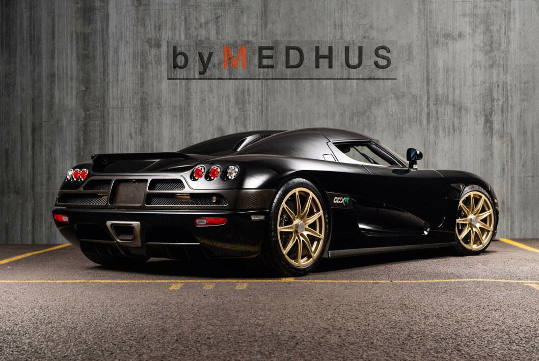 <span class="font-weight-bold" data-lab-font_weight_desktop="font-weight-bold">NOE HELT SPESIELT:</span> Dette skal være den eneste Koenigsegg CCXR i Norge. Den er ennå ikke solgt, men annonsen er for øyeblikket deaktivert, og eieren kan glede seg over den spesielle bilen – med en spesiell pris – en stund til. <span class="font-weight-bold" data-lab-font_weight_desktop="font-weight-bold"><a target="_blank" data-cke-saved-href="https://www.finn.no/car/used/ad.html?finnkode=202683350" href="https://www.finn.no/car/used/ad.html?finnkode=202683350" aria-label="">Se annonsen her.</a></span> <span class="font-weight-bold" data-lab-font_weight_desktop="font-weight-bold">NOE HELT SPESIELT:</span> Dette skal være den eneste Koenigsegg CCXR i Norge. Den er ennå ikke solgt, men annonsen er for øyeblikket deaktivert, og eieren kan glede seg over den spesielle bilen – med en spesiell pris – en stund til. <span class="font-weight-bold" data-lab-font_weight_desktop="font-weight-bold"><a target="_blank" data-cke-saved-href="https://www.finn.no/car/used/ad.html?finnkode=202683350" href="https://www.finn.no/car/used/ad.html?finnkode=202683350" aria-label="">Se annonsen her.</a></span>