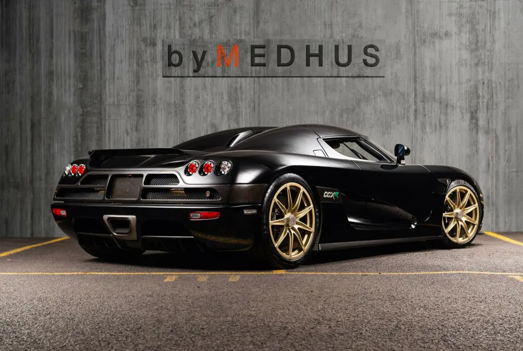 <span class="font-weight-bold" data-lab-font_weight_desktop="font-weight-bold">NOE HELT SPESIELT:</span> Dette skal være den eneste Koenigsegg CCXR i Norge. Den er ennå ikke solgt, men annonsen er for øyeblikket deaktivert, og eieren kan glede seg over den spesielle bilen – med en spesiell pris – en stund til. <span class="font-weight-bold" data-lab-font_weight_desktop="font-weight-bold"><a target="_blank" data-cke-saved-href="https://www.finn.no/car/used/ad.html?finnkode=202683350" href="https://www.finn.no/car/used/ad.html?finnkode=202683350" aria-label="">Se annonsen her.</a></span> <span class="font-weight-bold" data-lab-font_weight_desktop="font-weight-bold">NOE HELT SPESIELT:</span> Dette skal være den eneste Koenigsegg CCXR i Norge. Den er ennå ikke solgt, men annonsen er for øyeblikket deaktivert, og eieren kan glede seg over den spesielle bilen – med en spesiell pris – en stund til. <span class="font-weight-bold" data-lab-font_weight_desktop="font-weight-bold"><a target="_blank" data-cke-saved-href="https://www.finn.no/car/used/ad.html?finnkode=202683350" href="https://www.finn.no/car/used/ad.html?finnkode=202683350" aria-label="">Se annonsen her.</a></span>
